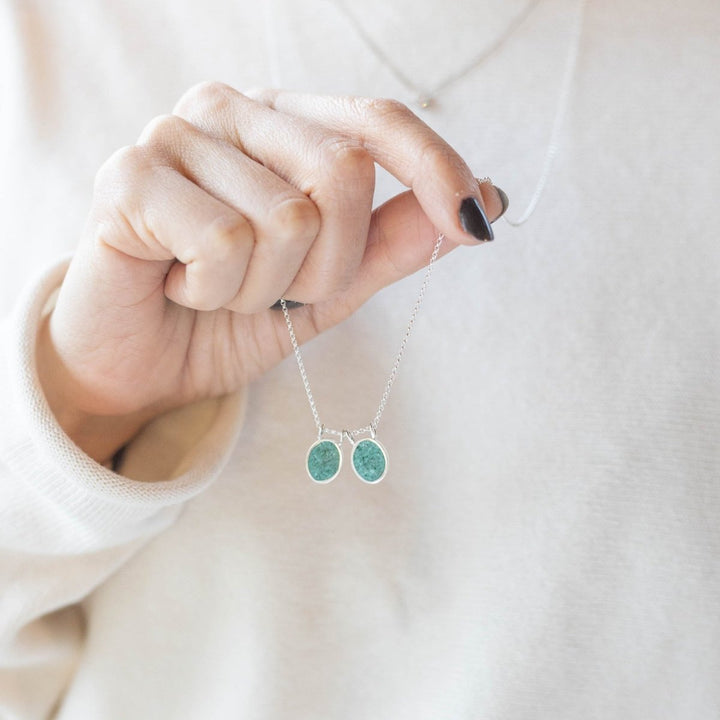  - Amuletinho Equilíbrio - malaquita - Ateliê Camila Lovisaro