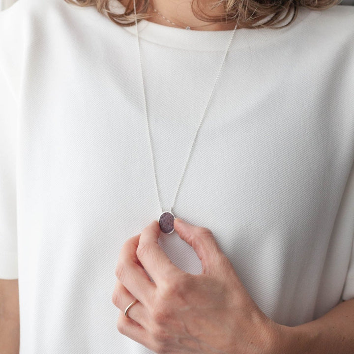  - Amuleto Andar com Fé - quartzo rosa + granada - Ateliê Camila Lovisaro