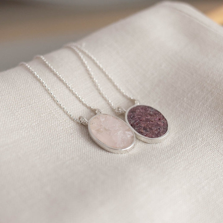  - Amuleto Andar com Fé - quartzo rosa + granada - Ateliê Camila Lovisaro