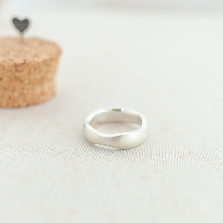  - Anel Travessia em Prata - pronta entrega - Ateliê Camila Lovisaro