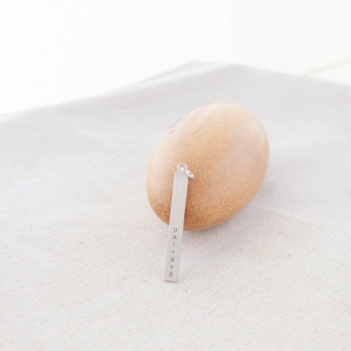  - Pingente Plaquinha - Ateliê Camila Lovisaro